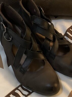 Earth Origins Black Strappy Heeled Pumps with Buckle